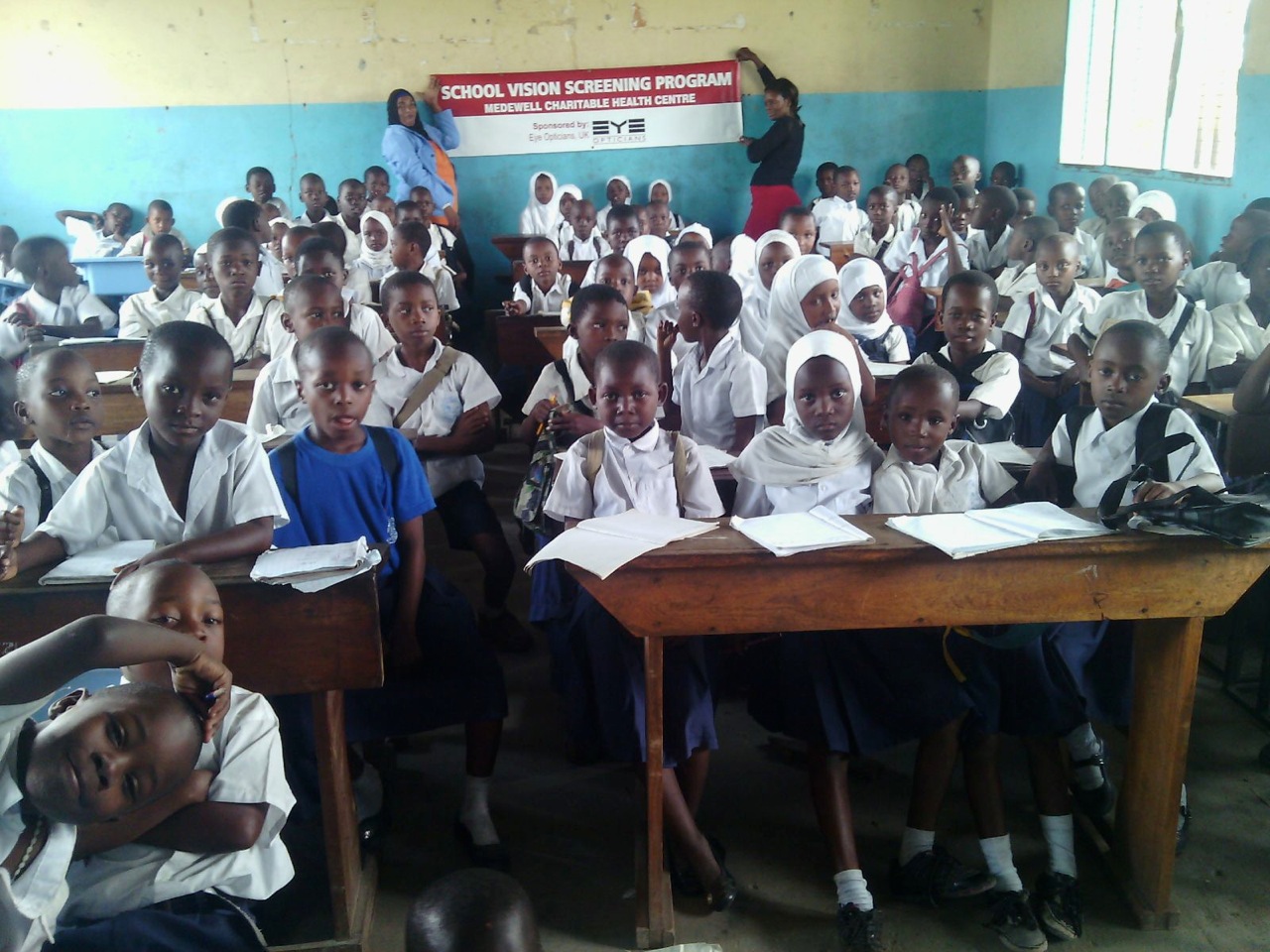 Schoolchildren in Kibaha, Tanzania